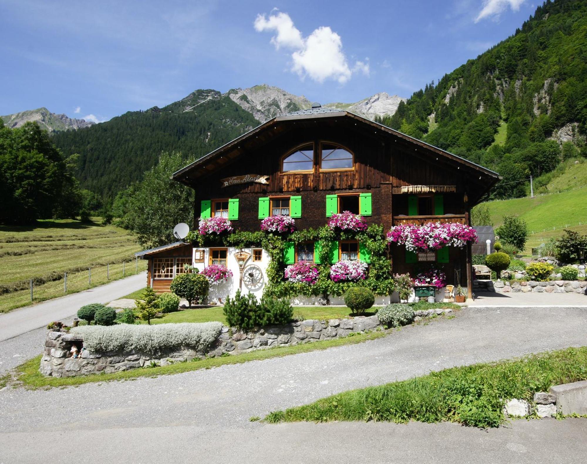 Haus Aelpele Lägenhet Klosterle am Arlberg Exteriör bild