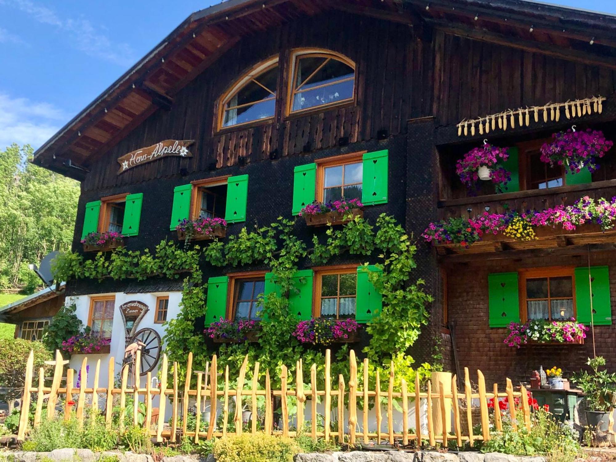 Haus Aelpele Lägenhet Klosterle am Arlberg Exteriör bild