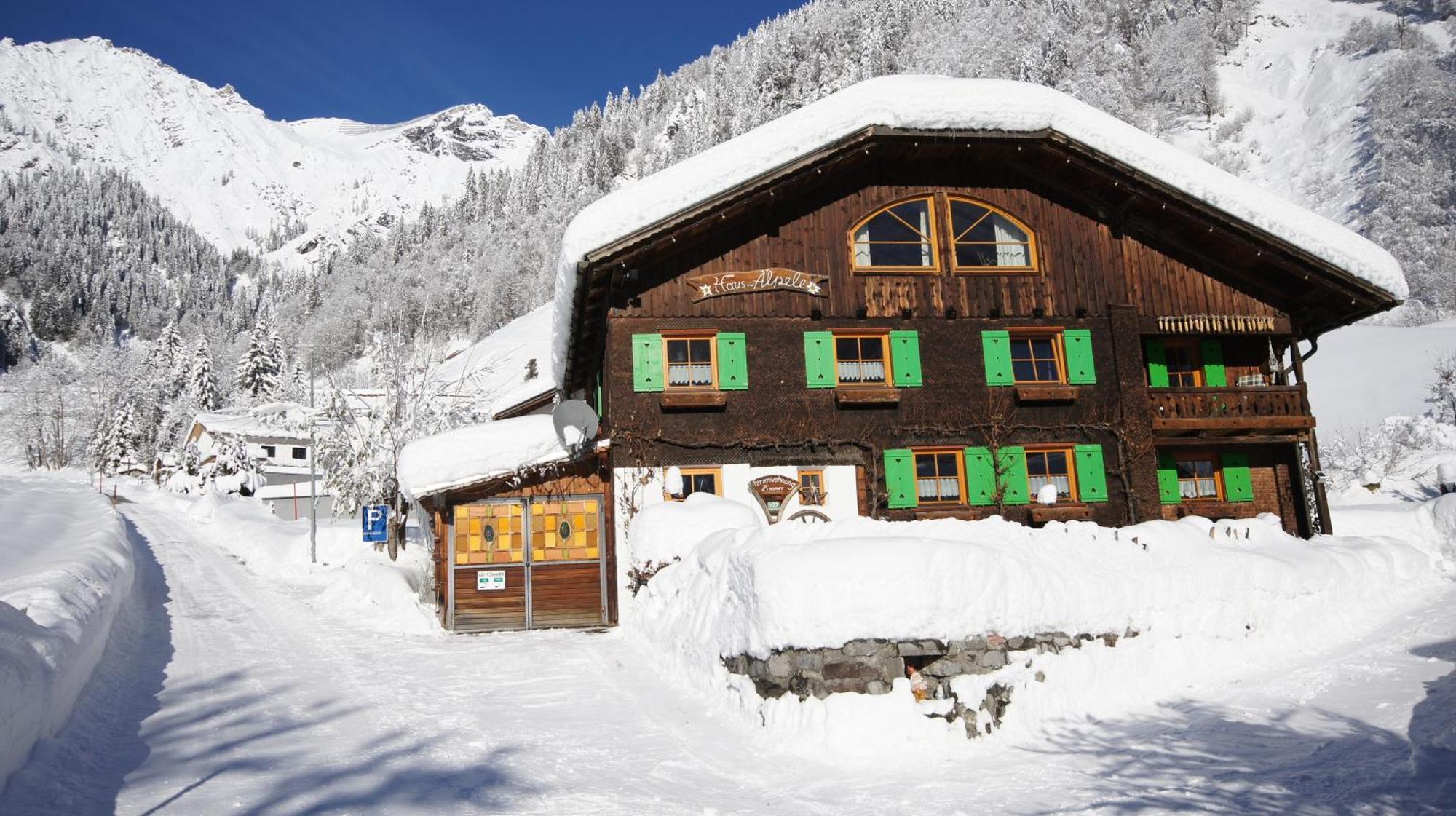 Haus Aelpele Lägenhet Klosterle am Arlberg Exteriör bild